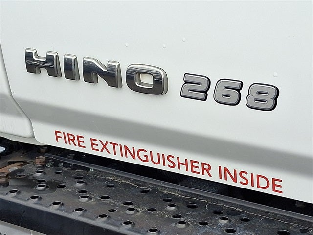 2017 Hino 268 268