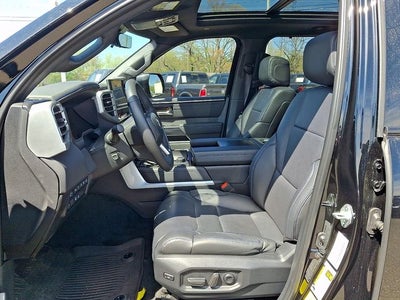 2024 Toyota Tundra Platinum