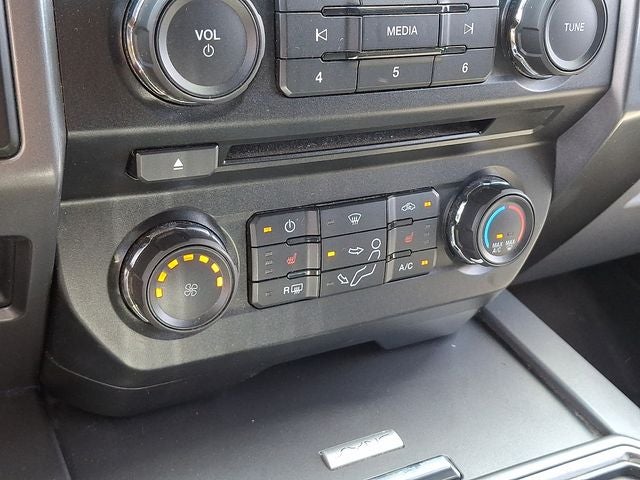 2018 Ford Super Duty F-250 Pickup XLT