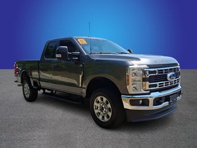 2024 Ford Super Duty F-250 Pickup XLT