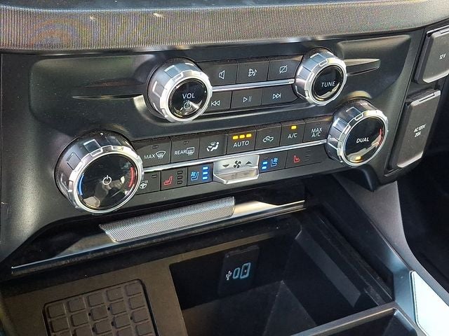 2023 Ford Super Duty F-350 SRW Pickup Platinum