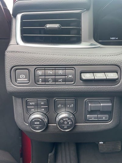 2024 GMC Yukon Denali Denali