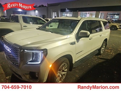 2022 GMC Yukon XL Denali