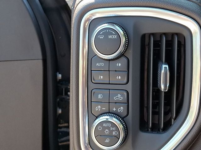 2022 GMC Sierra 3500HD Denali
