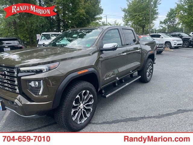 2023 GMC Canyon 4WD Denali