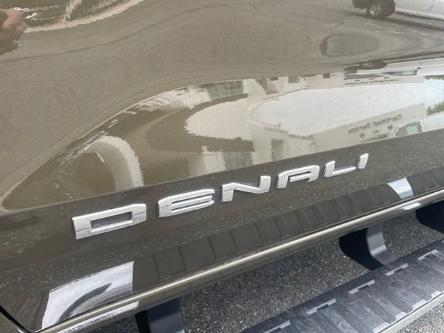 2023 GMC Canyon 4WD Denali