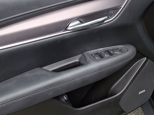 2022 Cadillac XT5 FWD Luxury