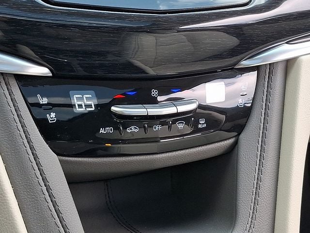 2024 Cadillac XT6 FWD Premium Luxury