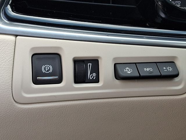 2024 Cadillac XT6 FWD Premium Luxury