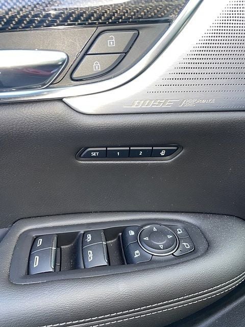 2025 Cadillac XT6 AWD Sport