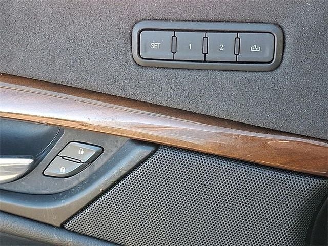 2020 Cadillac Escalade Premium Luxury