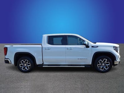 2024 GMC Sierra 1500 SLT