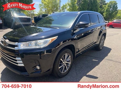 2018 Toyota Highlander SE