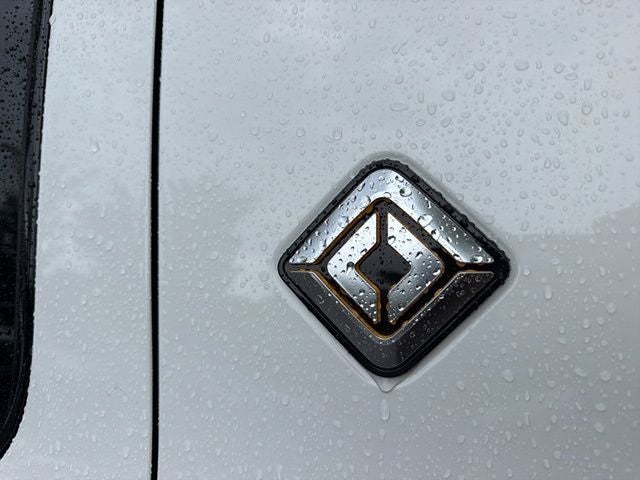 2025 Rivian R1S Adventure Dual Motor Standard Pack