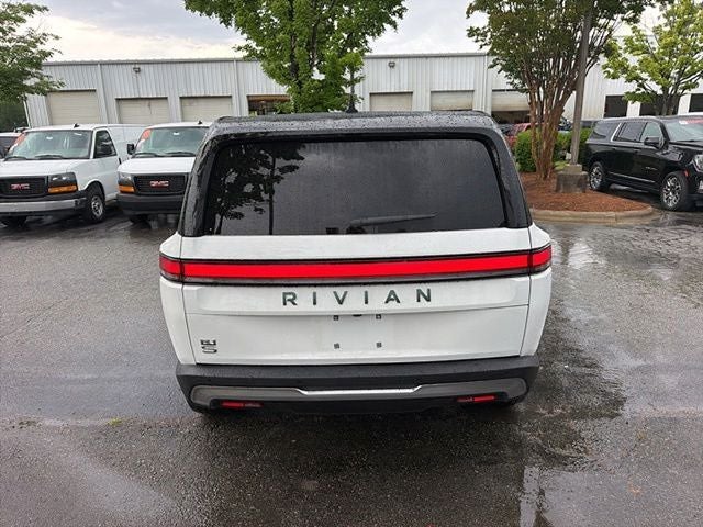 2025 Rivian R1S Adventure Dual Motor Standard Pack