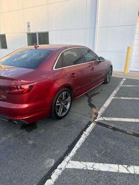 2018 Audi A4 2.0T Premium