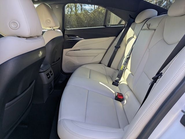 2023 Cadillac CT4 Premium Luxury