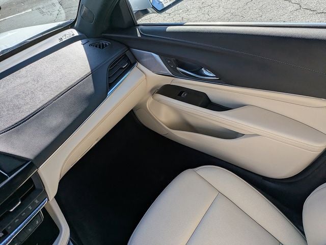 2023 Cadillac CT4 Premium Luxury