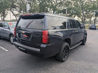 2017 Chevrolet Suburban LT