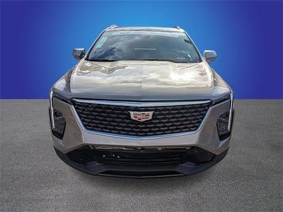 2025 Cadillac XT4 Premium Luxury