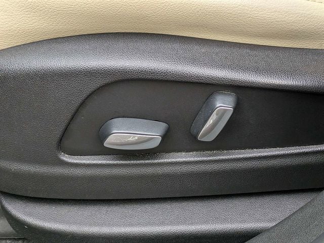 2019 Cadillac XT5 Base