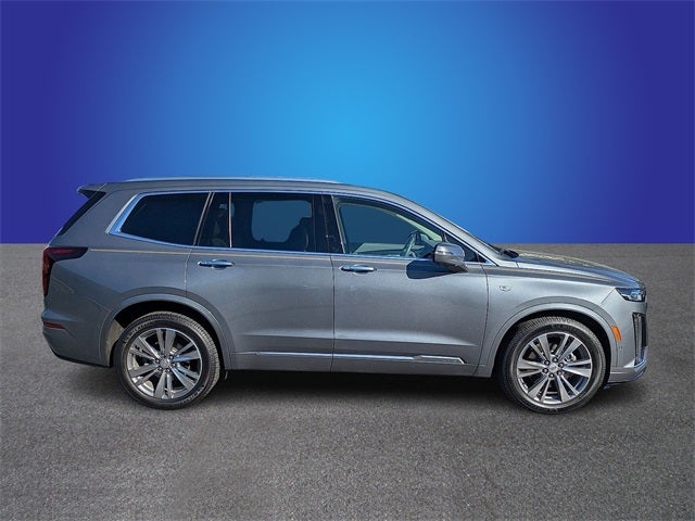 2022 Cadillac XT6 Premium Luxury