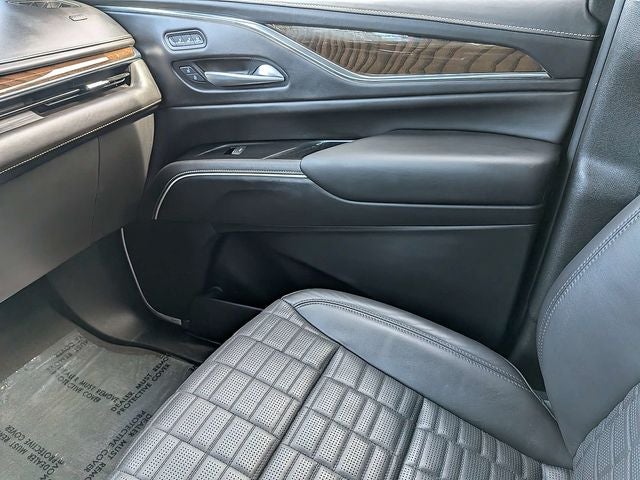 2023 Cadillac Escalade Sport Platinum