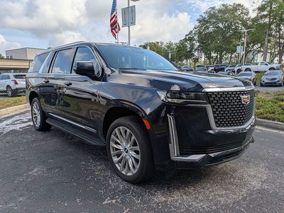 2023 Cadillac Escalade ESV Premium