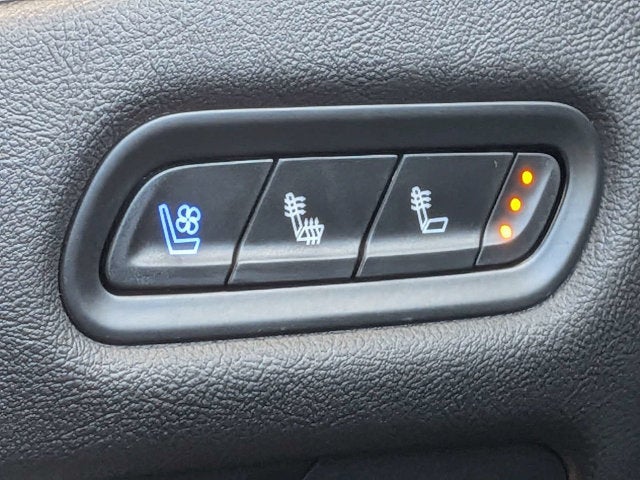 2023 Cadillac Escalade ESV Premium