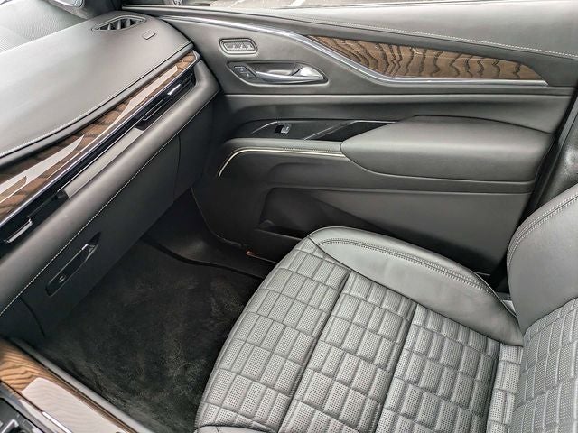 2024 Cadillac Escalade ESV Sport Platinum