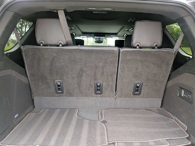 2025 Cadillac Escalade Premium Luxury