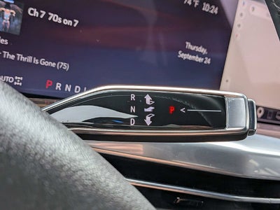 2025 Cadillac Escalade Premium Luxury