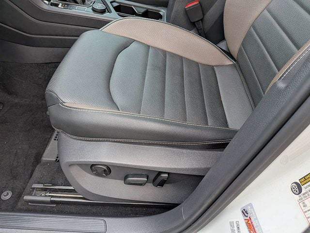2023 Volkswagen Taos 1.5T SEL