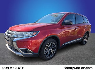 2017 Mitsubishi Outlander ES