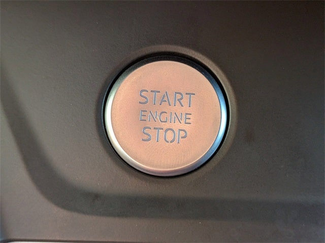 2019 Audi Q3 2.0T Prestige S line quattro