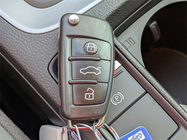 2019 Audi Q3 2.0T Prestige S line quattro