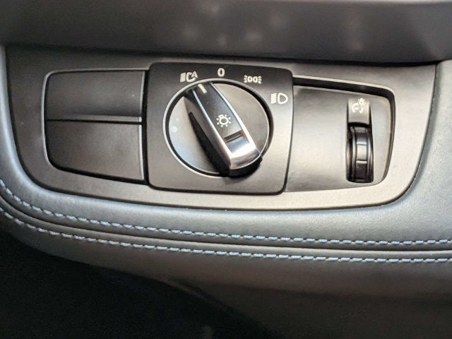 2016 BMW i8 Base