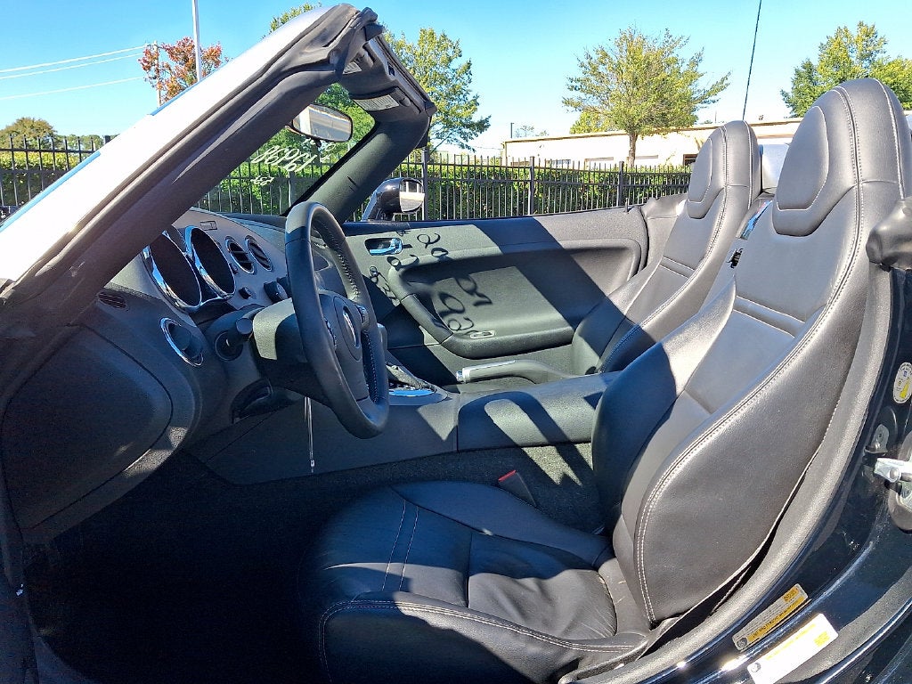 2007 Pontiac Solstice Base
