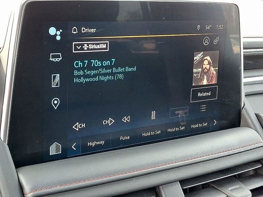 2023 Chevrolet Suburban RST