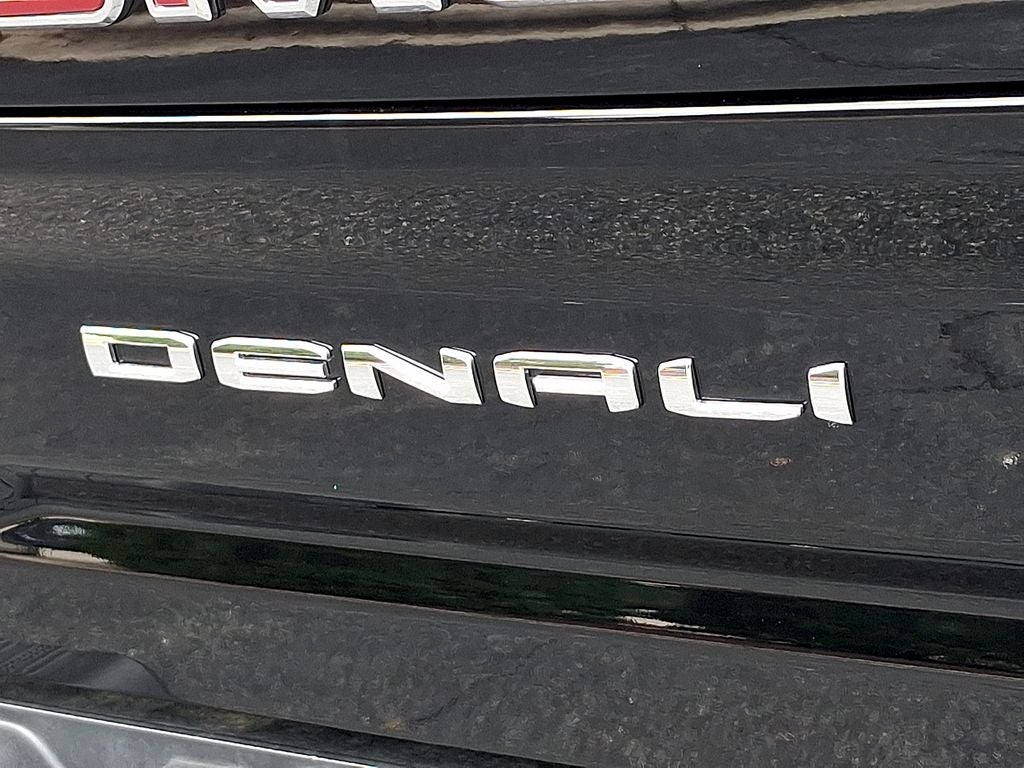 2023 GMC Sierra 2500HD Denali