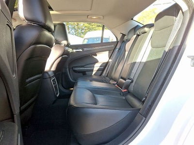 2023 Chrysler 300 Touring