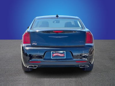 2023 Chrysler 300 Touring