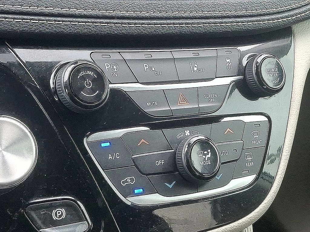 2021 Chrysler Pacifica Hybrid Limited