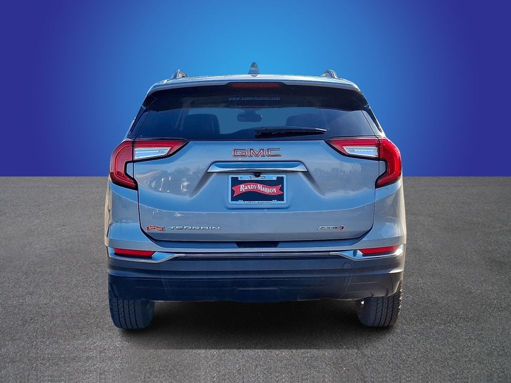 2023 GMC Terrain AT4