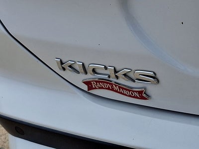 2023 Nissan Kicks SV