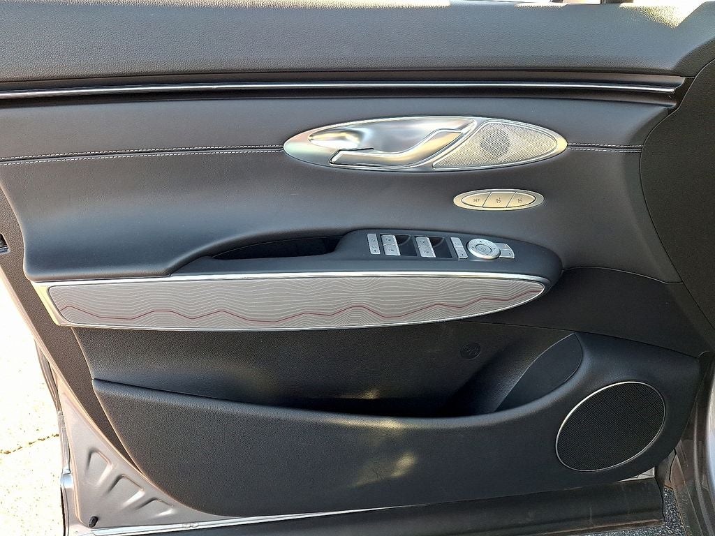 2025 Genesis GV70 2.5T