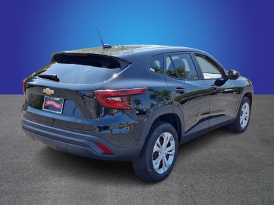 2025 Chevrolet Trax LS