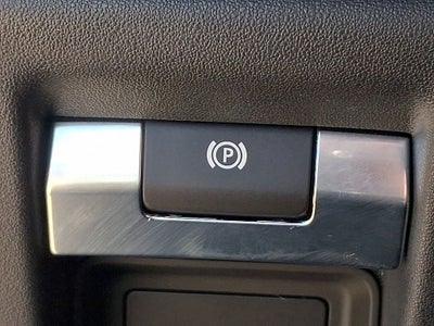 2025 Land Rover Defender 110 S