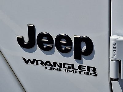 2022 Jeep Wrangler Sahara Altitude 4x4