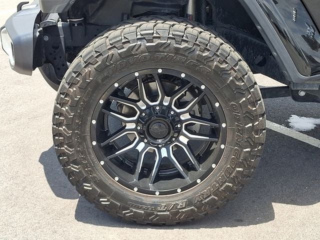 2024 Jeep Wrangler 4-Door Sahara 4x4